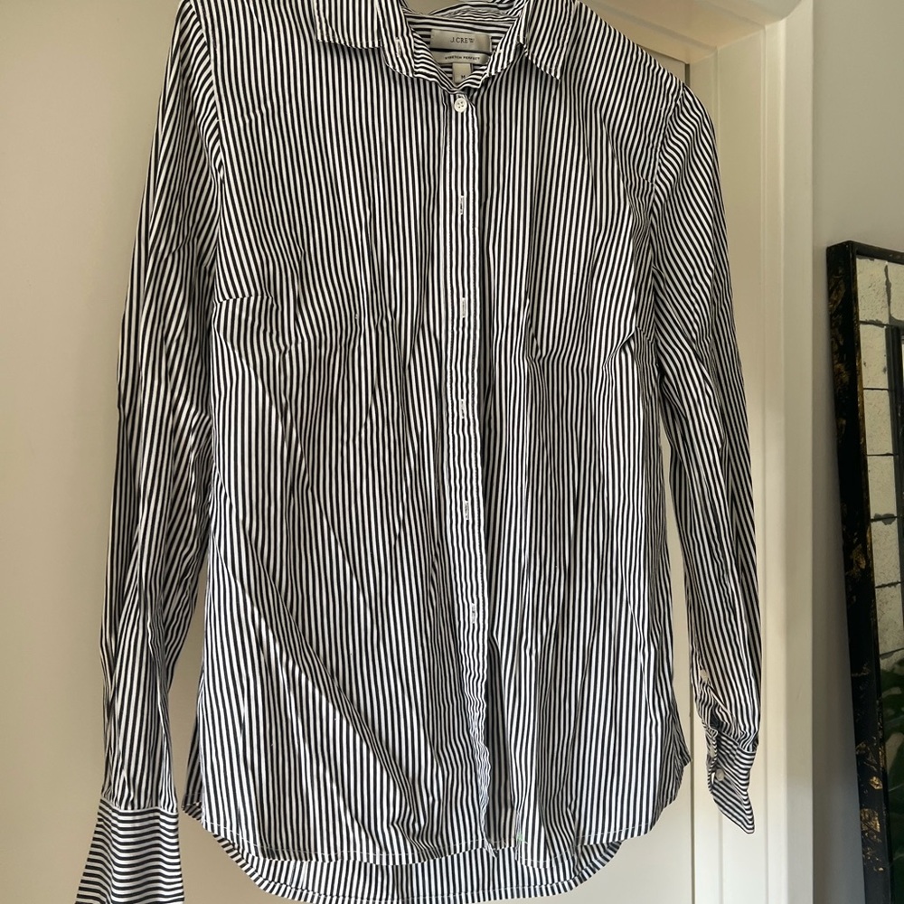 Classic Black and White Striped Men's Shirt